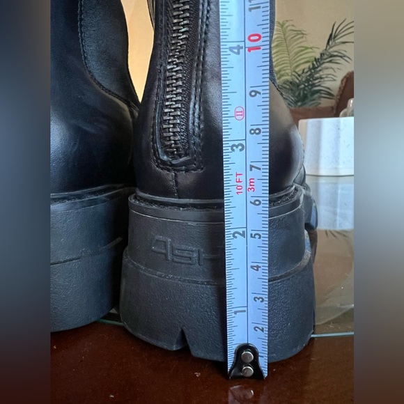 Ash boots - Picture 3 of 8